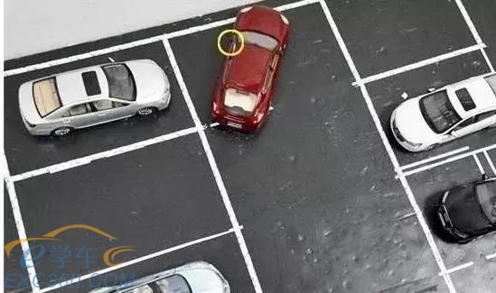 新手上路一倒車就慌神?教你常用幾招倒車技巧,出門倒車再也不愁
